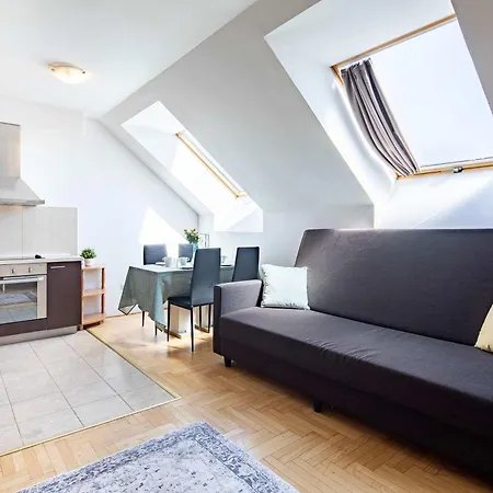 Ultra - Comfy -sunny 公寓 布达佩斯